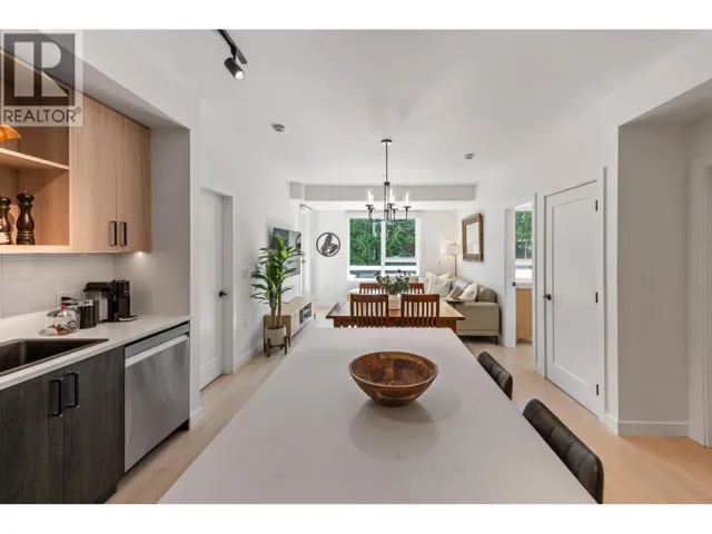 214 2002 ST. GEORGE STREET, Port Moody, British Columbia V3H0N4
