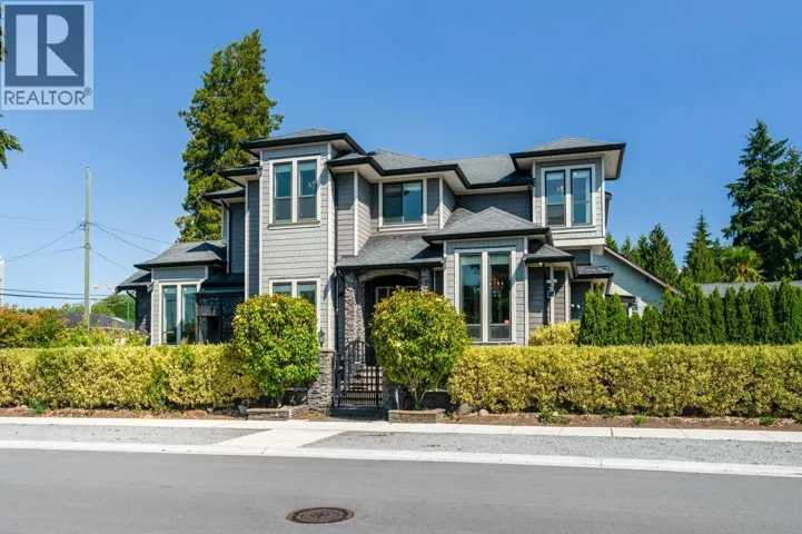 7188 GRAY AVENUE, Burnaby, British Columbia V5J3Y8