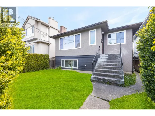 4766 GOTHARD STREET, Vancouver, British Columbia V5R3K9