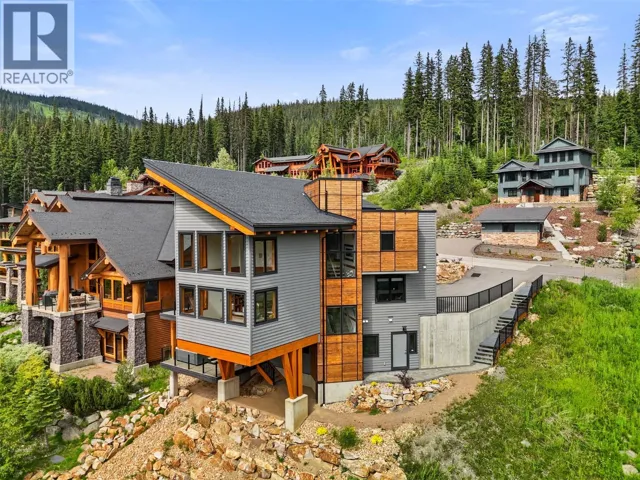 4249 Bella Vista Drive, Sun Peaks, British Columbia V0E5N0