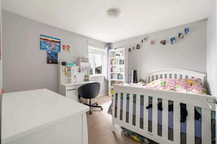 15476 110TH AVENUE, Surrey, British Columbia V3R0X1