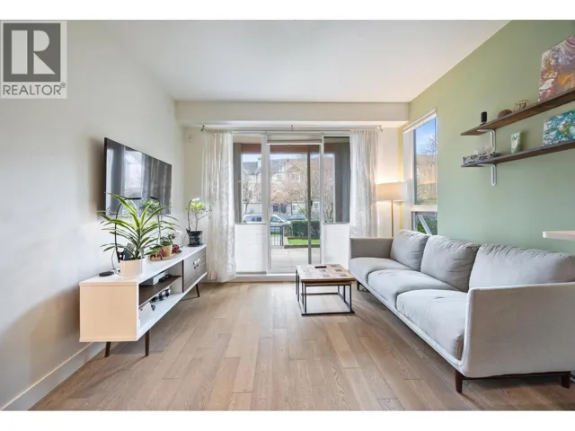 209 3399 NOEL DRIVE, Burnaby, British Columbia V3J0G8