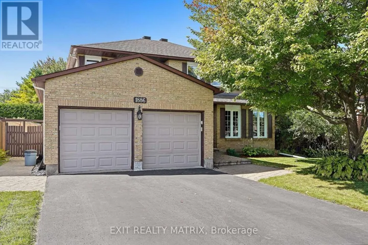 1886 CHAINE COURT, Ottawa, Ontario K1C2N3