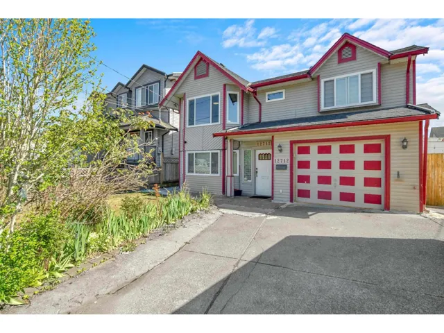 12712 113A AVENUE, Surrey, British Columbia V3V3M4