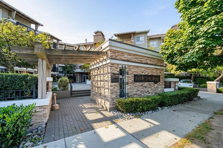 312 8915 202 STREET, Langley, British Columbia V1M0B5