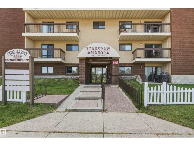 10511 19 AV NW, Edmonton, Alberta T6J5S8