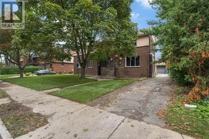 2268 VICTORIA AVENUE, Windsor, Ontario N8X1R1