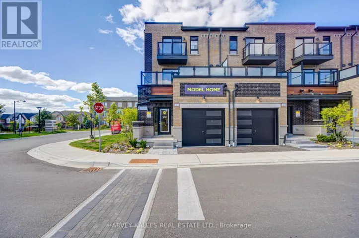 12 - 10 LYTHAM GREEN CIRCLE, Newmarket (Glenway Estates), Ontario L3X3A8