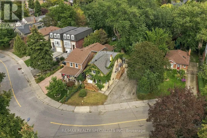 67 TWENTY SEVENTH STREET, Toronto (Long Branch), Ontario M8W2X2