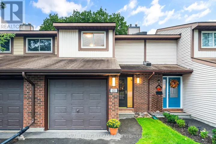 15 - 121 CASTLEFRANK ROAD, Ottawa, Ontario K2L2Y1