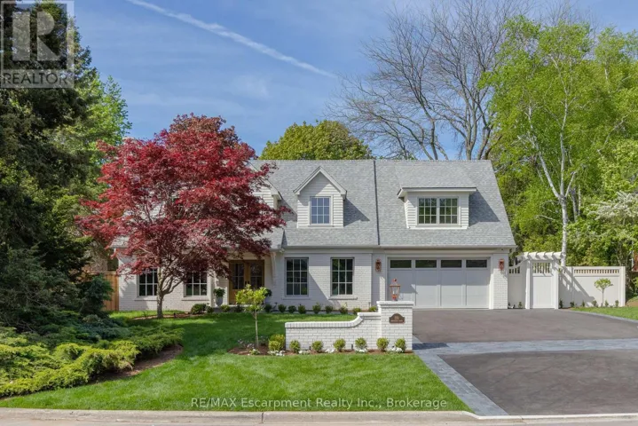130 EDGECLIFFE PLACE, Burlington (Appleby), Ontario L7L3Z3