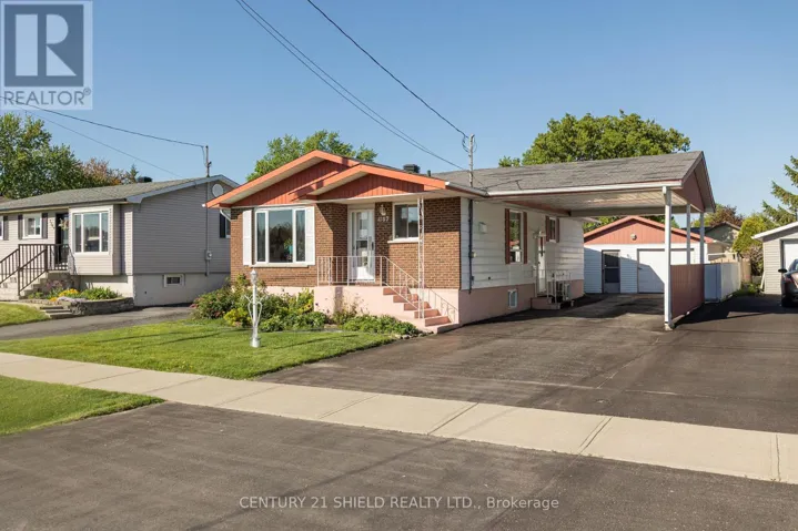 1107 GRAND AVENUE, Cornwall, Ontario K6H4T6