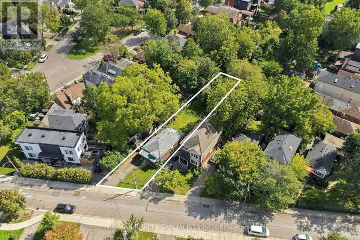 93 CAVELL AVENUE, Toronto (Mimico), Ontario M8V1P4