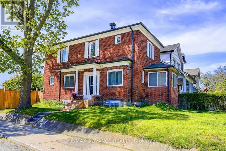33 CASTLEFIELD AVENUE, Toronto (Yonge-Eglinton), Ontario M4R1G5
