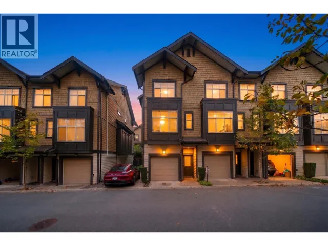 38 6088 BERESFORD STREET, Burnaby, British Columbia V5J0G2