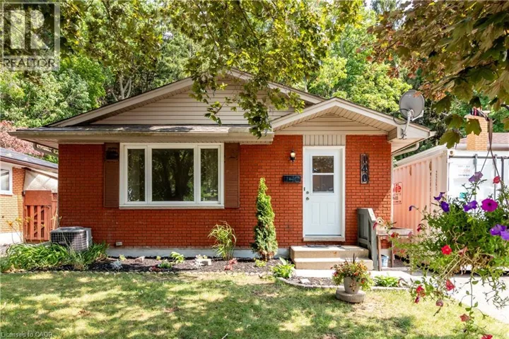 140 ARROWHEAD Crescent, Kitchener, Ontario N2P1B9