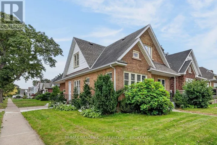 74 WILEY STREET, St. Catharines (Downtown), Ontario L2R4G6