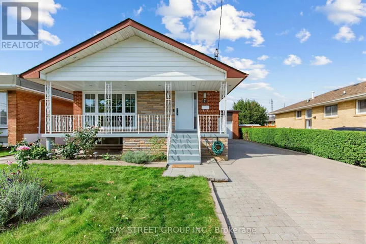 8 AMETHYST ROAD, Toronto (Tam O'Shanter-Sullivan), Ontario M1T2E7