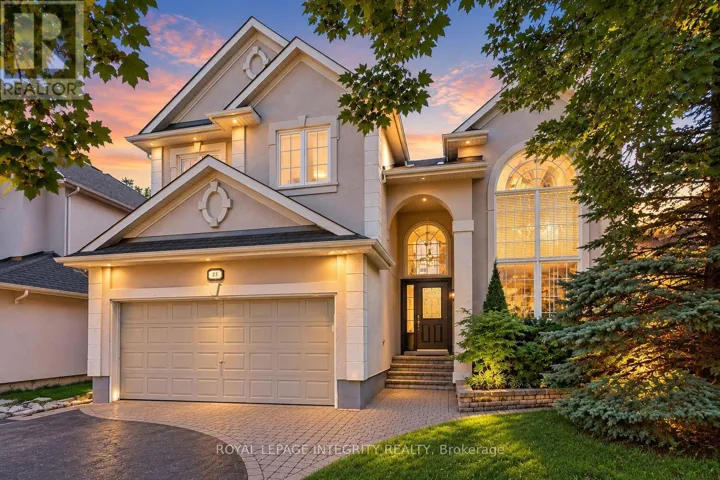 92 BROUGHTON STREET, Ottawa, Ontario K2K3N4