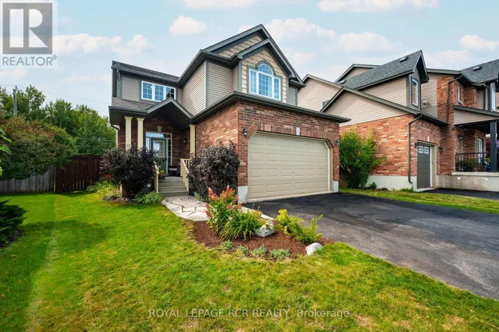 12 MAUDE COURT, Orangeville, Ontario L9W0A3