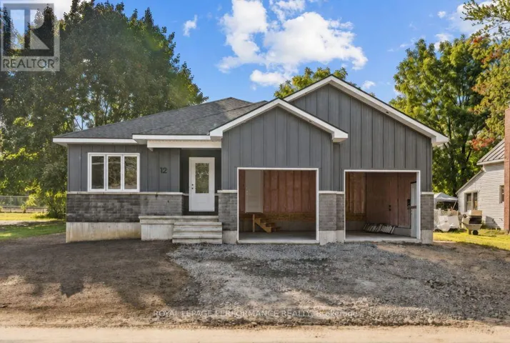 12 MECHANIC STREET, North Glengarry, Ontario K0C1T0