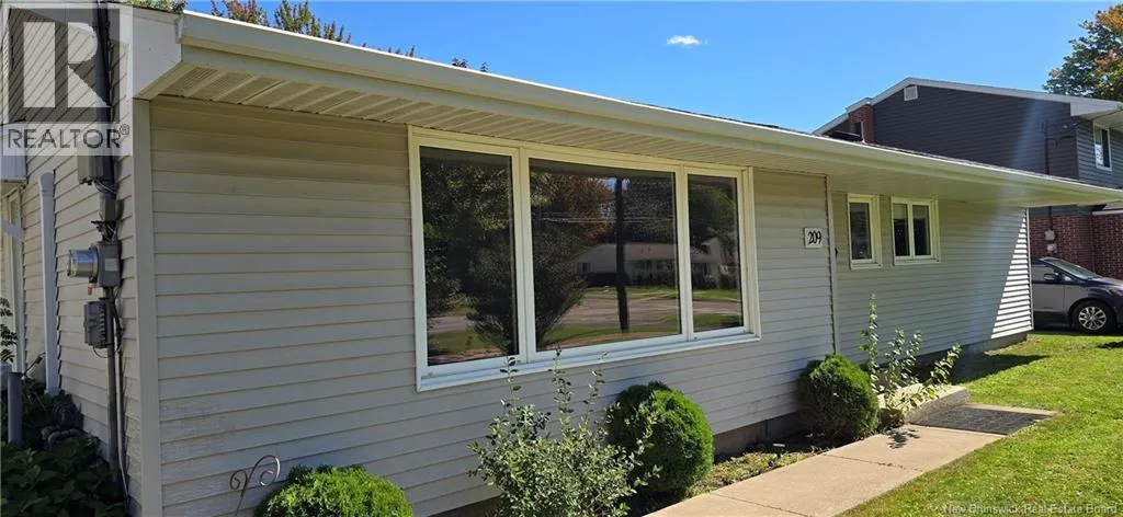 209 Dickson Boulevard, Moncton, New Brunswick E1E2R2