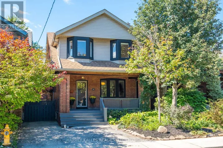 32 CRANG AVENUE, Toronto (Oakwood Village), Ontario M6E2Z9