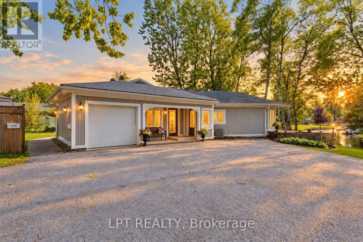 204 THE QUEENSWAY S, Georgina (Keswick South), Ontario L4P2A6