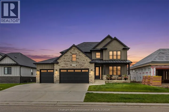 42 ROSEWOOD CRESCENT, Chatham, Ontario N7M0V4