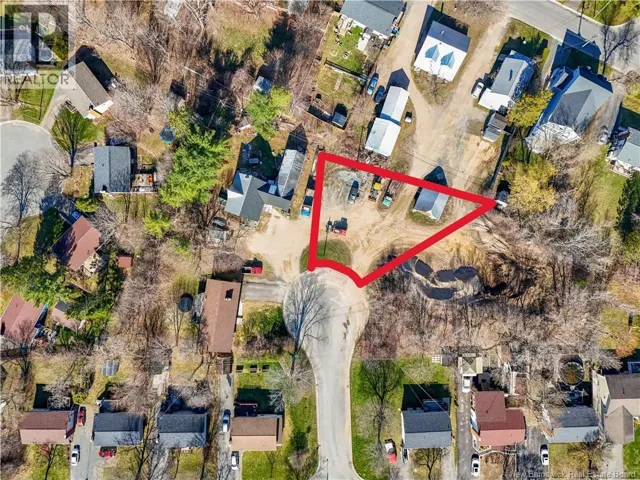 27 Vanhorne Court, Fredericton, New Brunswick E3A4T3
