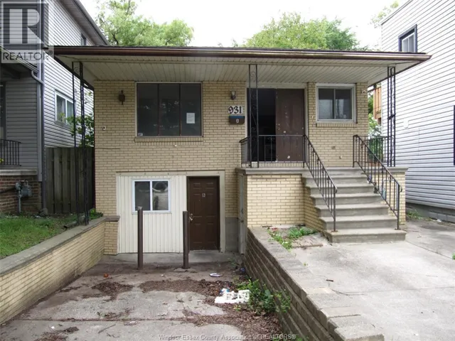 931 CAMPBELL AVE, Windsor, Ontario N9B2J4