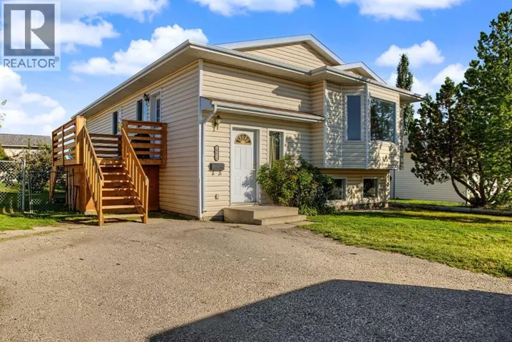10613 91A Street, Grande Prairie, Alberta T8X1H7