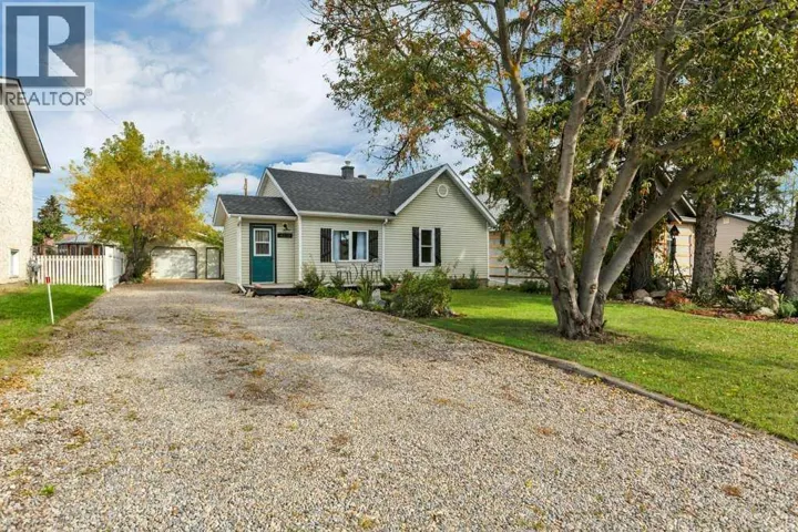 4618 51 Avenue, Rimbey, Alberta T0C2J0