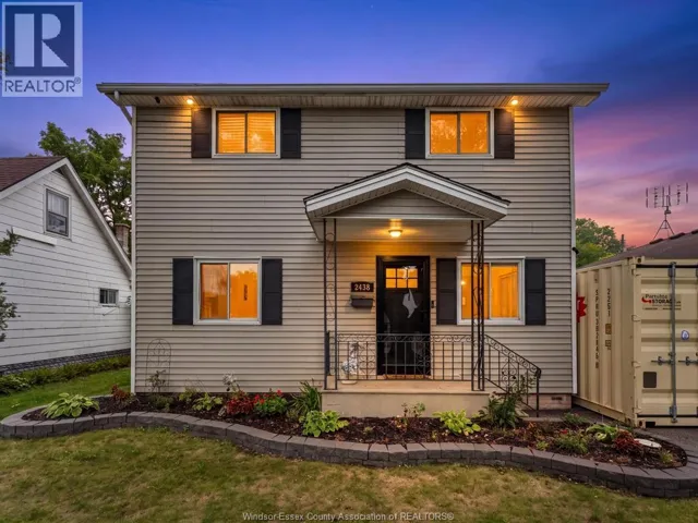 2438 Francois, Windsor, Ontario N8W4T4