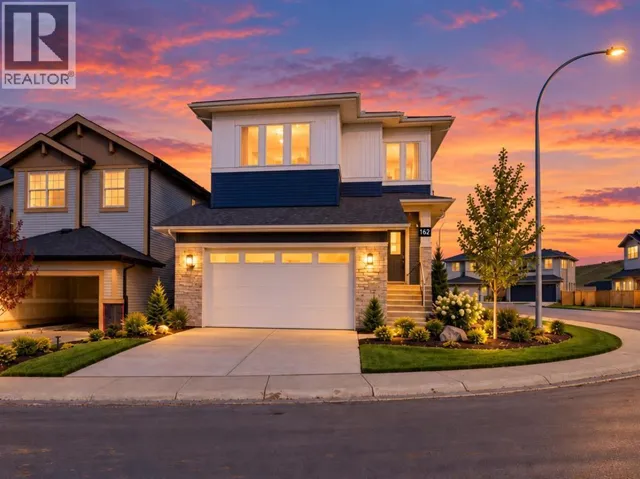 162 Heritage Court, Cochrane, Alberta T4C2N5