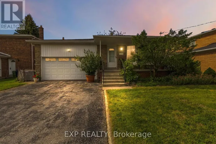 152 HILDA AVENUE, Toronto (Newtonbrook West), Ontario M2M1V9