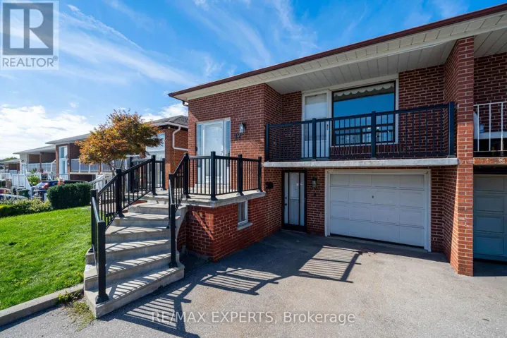 12 PARADELLE CRESCENT, Toronto (Glenfield-Jane Heights), Ontario M3N1E4
