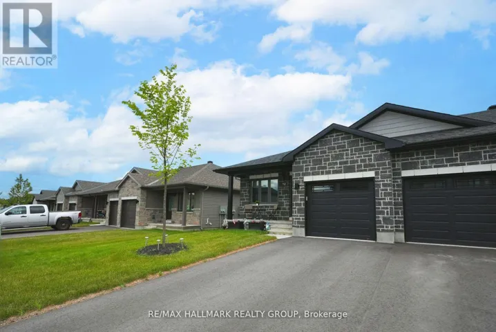 92 SEABERT DRIVE, Arnprior, Ontario K7S0K1