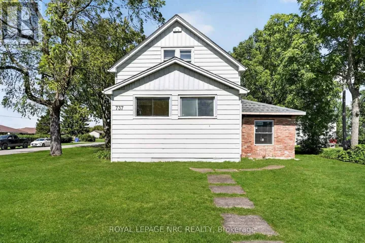 737 MAIN STREET W, Port Colborne (Main Street), Ontario L3K5V4