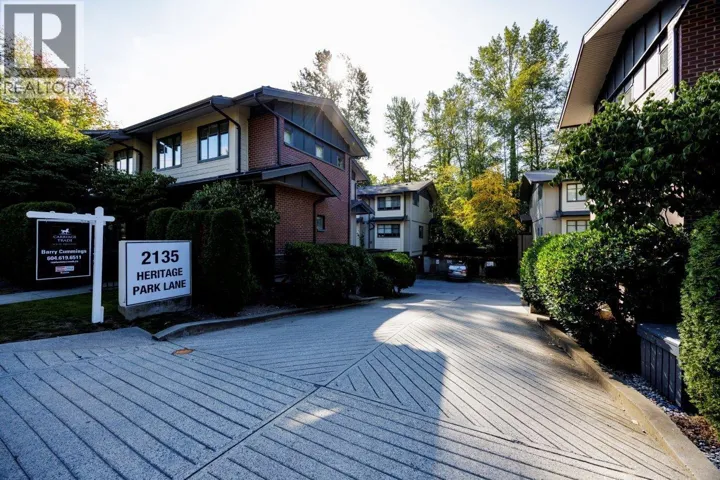 306 2135 HERITAGE PARK LANE LANE, North Vancouver, British Columbia V7H0B6