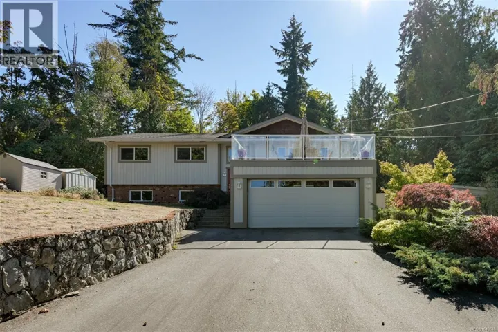 1215 Cloake Hill Rd, North Saanich, British Columbia V8L5K3