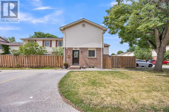 92 - 230 CLARKE ROAD, London East (East I), Ontario N5W5P5