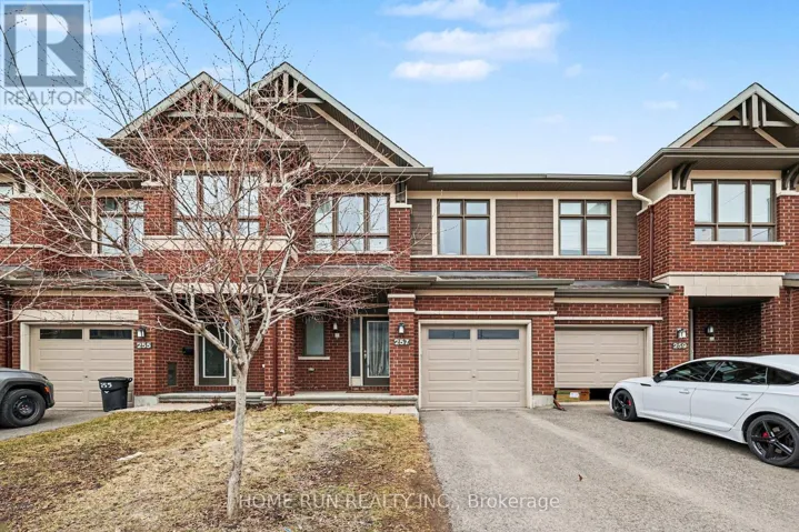 257 DOLCE CRESCENT, Ottawa, Ontario K1X0B3