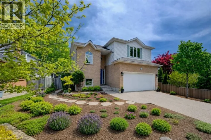 464 NORTHLAKE Drive, Waterloo, Ontario N2V2A4