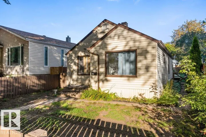 12029 62 ST NW, Edmonton, Alberta T5W4C9