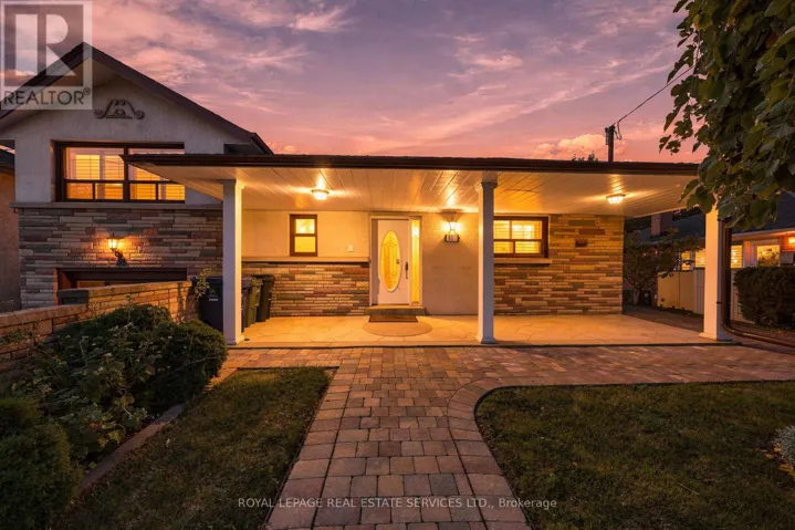 81 LETCHWORTH CRESCENT, Toronto (Downsview-Roding-CFB), Ontario M3M1Z1