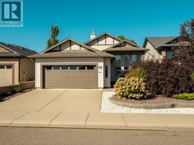 385 Thyrza Burkitt Link N, Lethbridge, Alberta T1H5M5