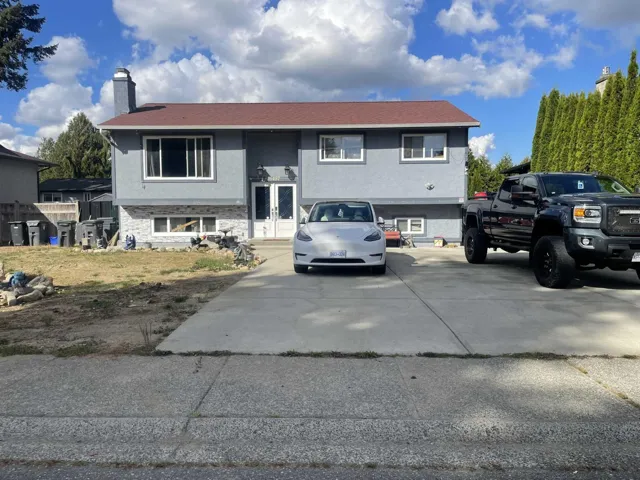 26487 30 AVENUE, Langley, British Columbia V4W3B6