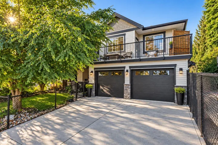 32215 14 AVENUE, Mission, British Columbia V2V2N6
