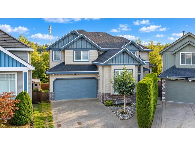 14570 67A AVENUE, Surrey, British Columbia V3S0Z4